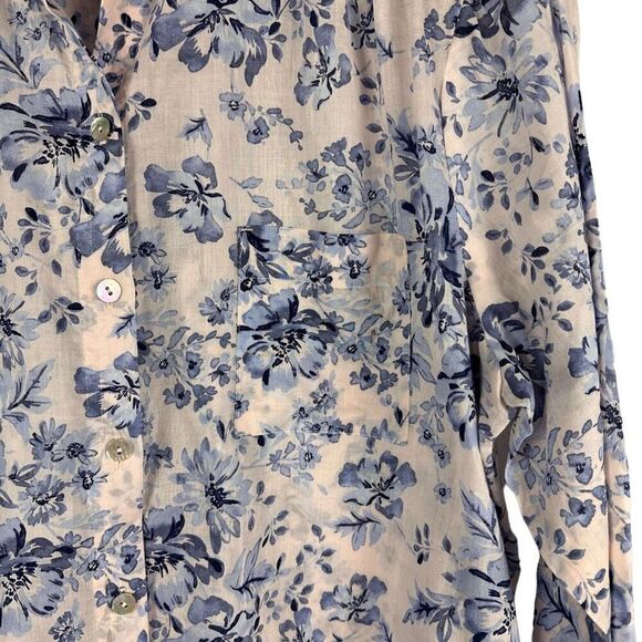 J. Jill Collared Button Front Floral Blouse size M - Picture 4 of 6